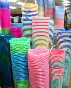 批發(fā)塑料衣夾 價格、廠家與日用百貨導購